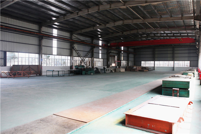 手工板生產(chǎn)車間