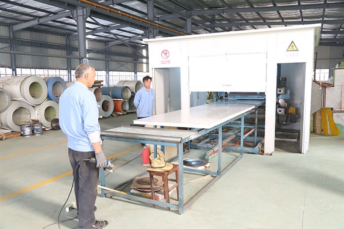 生產(chǎn)設(shè)備